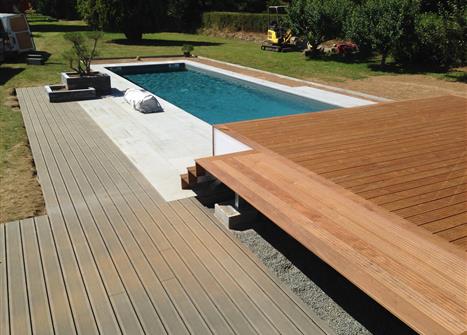 Terrasse IPE et Composite SILVADEC pour habillage plage piscine