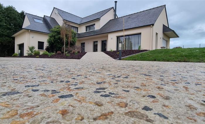 Béton érodé / bouchardé Binic 22